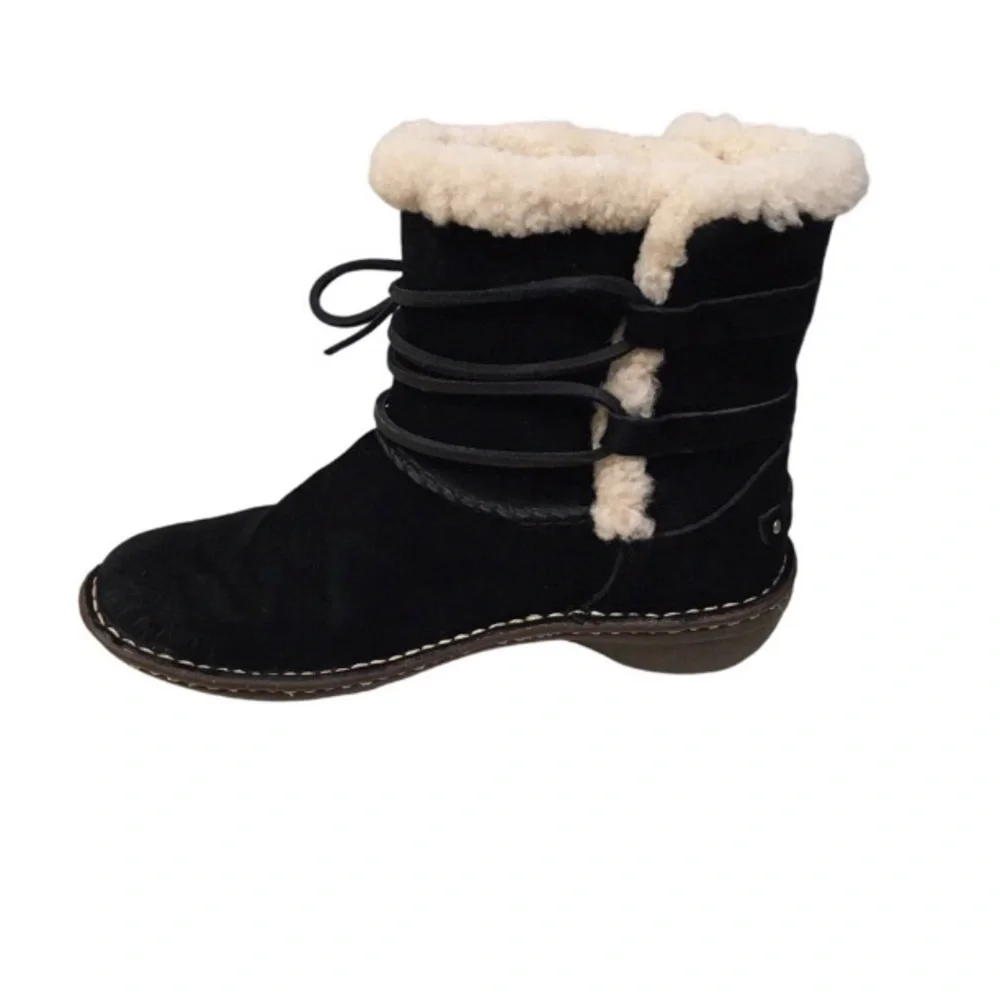 UGG Original Black Leather Sheepskin Boots Shoes 7.